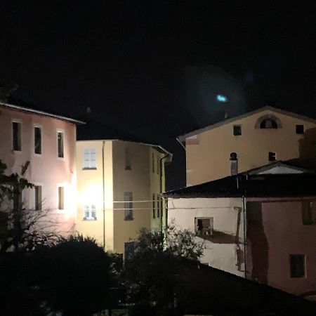 Barga Lucca Centro Storico Con Giardino Apartment Bagian luar foto