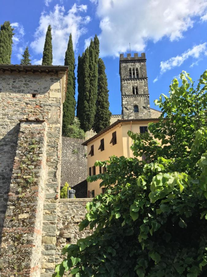 Barga Lucca Centro Storico Con Giardino Apartment Bagian luar foto